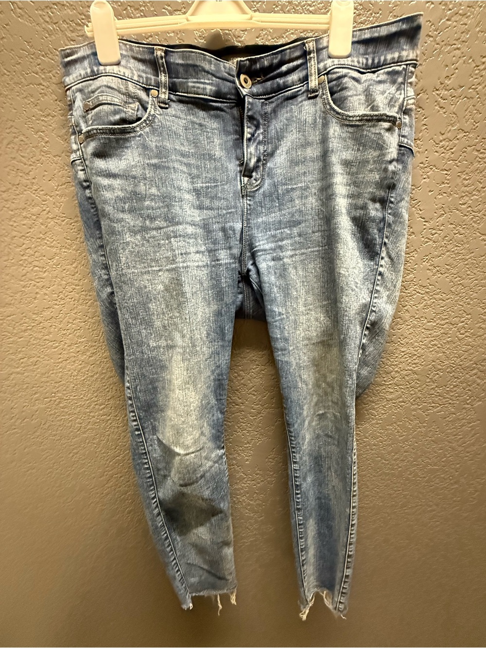 Torrid Light Acid Wash Women’s Skinny Jeans - Blue size 18R